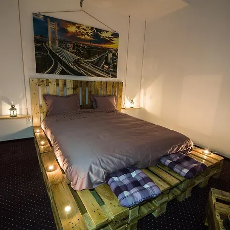 Green & Traditional Studio Apartment *